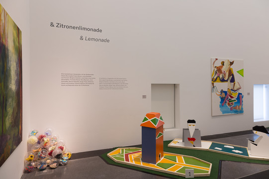 Ausstellungsansicht & Zitronenlimonade